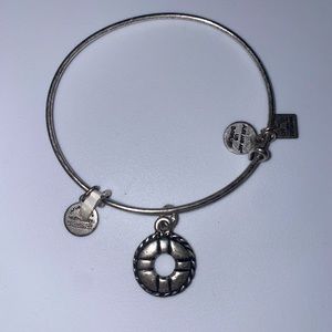 Float device Alex and ani